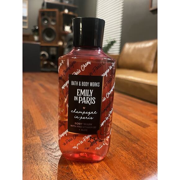 Bath & Body Works Champagne in Paris Emily In Paris Body Wash Shower Gel READ - Picture 1 of 2